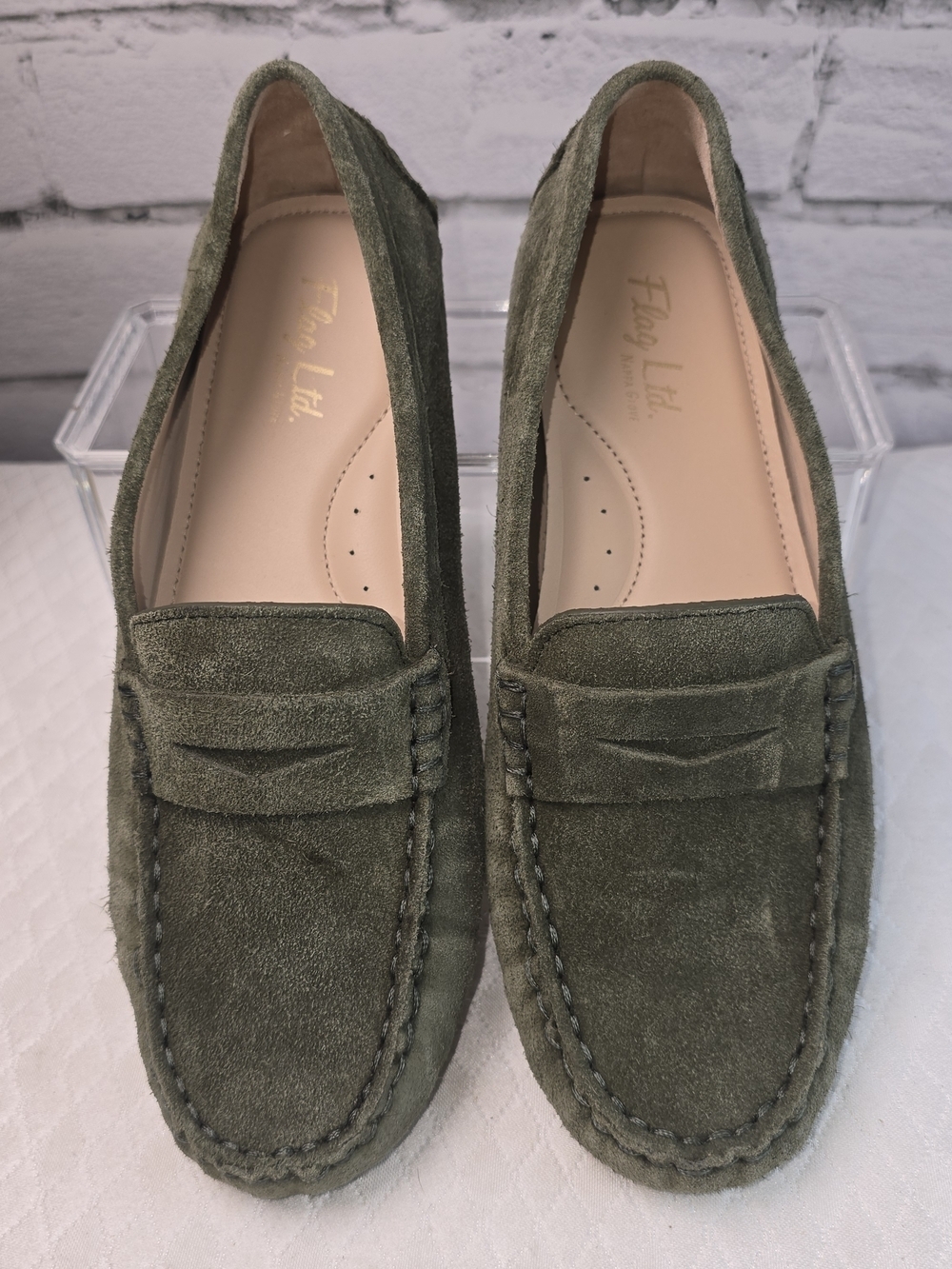 FLAG LTD OLIVE GREEN SUEDE PENNY LOAFERS DRIVING SHOE WOMENS SIZE 6.5 - Picture 4 of 11